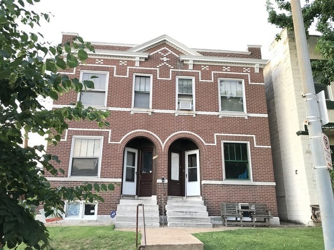 3235 Mount Pleasant St-Unit -1F in St. Louis, MO - Building Photo - Building Photo