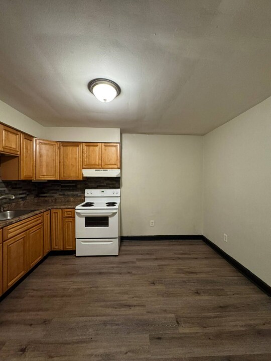 291 Wainwright St in Newark, NJ - Building Photo