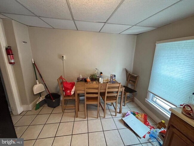 64 S Evans St in Pottstown, PA - Building Photo - Building Photo