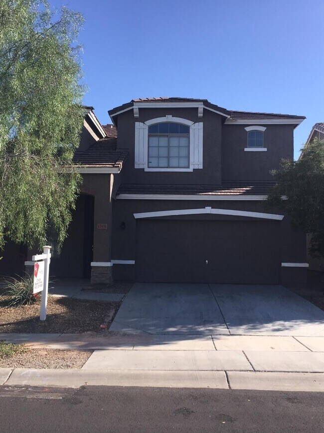 17431 W Banff Ln in Surprise, AZ - Building Photo - Building Photo