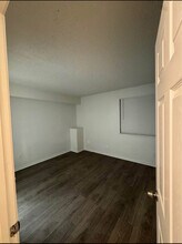 1075 S Elkhart Way, Unit sunnyside condominium in Aurora, CO - Building Photo - Building Photo
