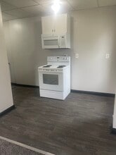 415 Dunlap St, Unit 4 in Delaware, OH - Foto de edificio - Building Photo