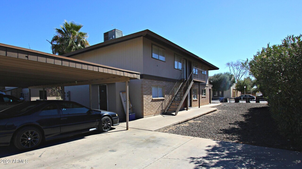 1742 E 6th Ave in Mesa, AZ - Building Photo