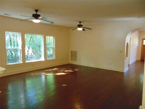 10306 Country Club Dr in Dallas, TX - Building Photo - Building Photo