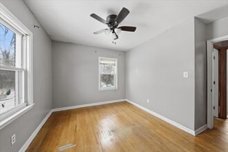 2105 Lakeview Ave in Dayton, OH - Building Photo - Building Photo