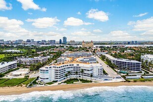 100 Sunrise Ave in Palm Beach, FL - Building Photo