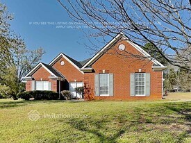 1530 Devonshire Way, Unit 18 in Conyers, GA - Building Photo