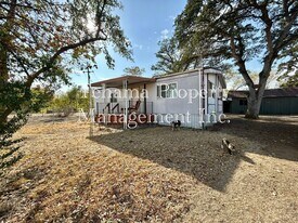 18570 Red Bank Rd in Red Bluff, CA - Building Photo