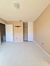8834 Palmetto Ave in Fontana, CA - Building Photo - Building Photo