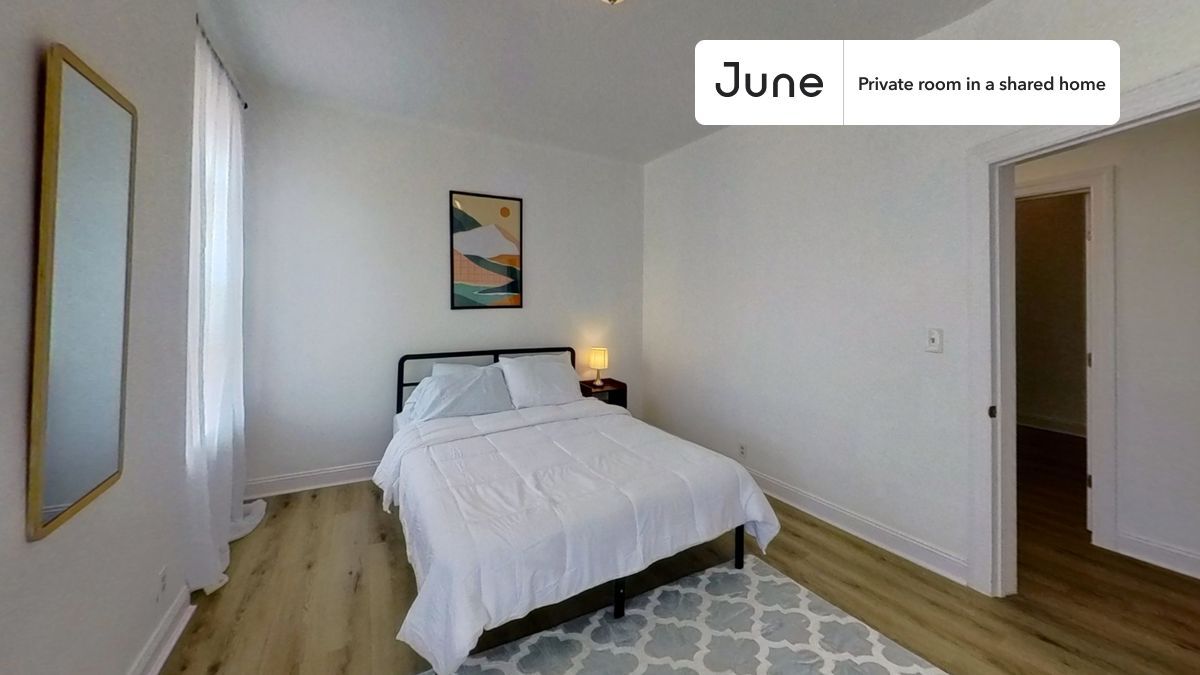 Private bedroom in 4 bed/1 bath Home in Brooklyn, NY - Building Photo