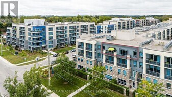 320 Sugarcreek Trail in London, ON - Building Photo