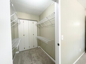 2450 E 5th St in Washington, MO - Building Photo - Building Photo