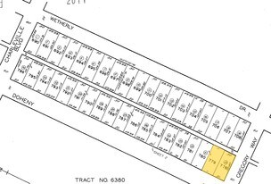 272 S Doheny Dr in Beverly Hills, CA - Building Photo