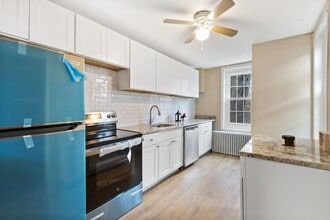 5843 Magnolia St in Philadelphia, PA - Building Photo - Building Photo