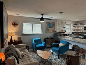 1220 Harris Ave in Hurst, TX - Building Photo - Building Photo