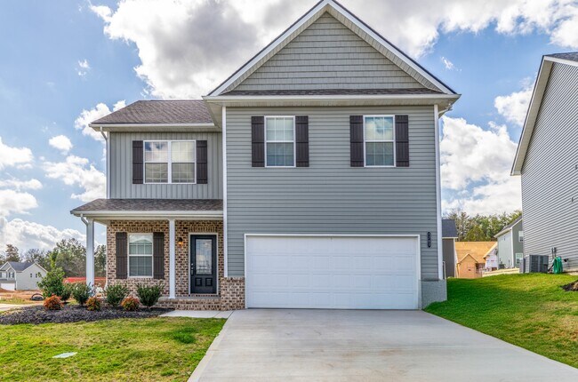 7703 Honey Oaks Rd in Corryton, TN - Building Photo - Building Photo