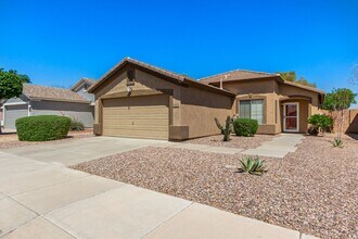 30225 N Sunray Dr in San Tan Valley, AZ - Building Photo - Building Photo