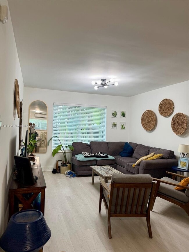 property at 1198 Marseille Dr