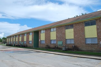 Angel Ridge in Houston, TX - Building Photo - Building Photo