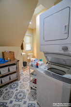 5 Mapleton St, Unit 2 in Boston, MA - Building Photo - Building Photo