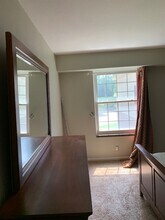 19204 Northridge Dr in Northville, MI - Building Photo - Building Photo