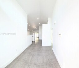 22225 SW 100th Ave in Cutler Bay, FL - Building Photo - Building Photo