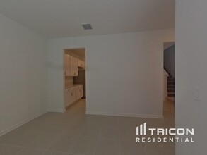 2450 Peace Of Mind Ave in Kissimmee, FL - Building Photo - Building Photo
