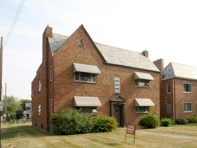 1340 W 3rd Ave in Columbus, OH - Foto de edificio - Building Photo