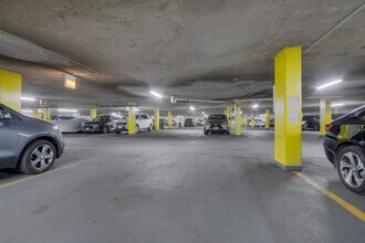 1636 N Wells St, Unit #  03414 in Chicago, IL - Foto de edificio - Building Photo