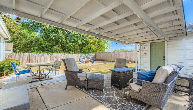 1316 Linden Ln in Garland, TX - Building Photo - Building Photo