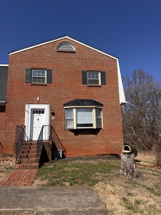 property at 179 Holmes Cir