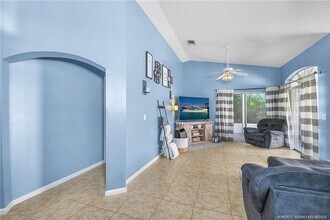 2053 SW Olympic Club Terrace in Palm City, FL - Building Photo - Building Photo