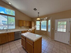 38758 Almador Ct in Palmdale, CA - Building Photo - Building Photo