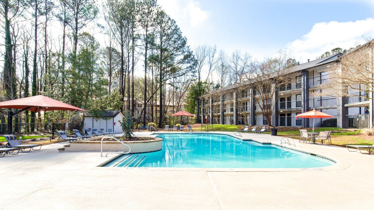 Elevate Twenty Three in Smyrna, GA - Building Photo