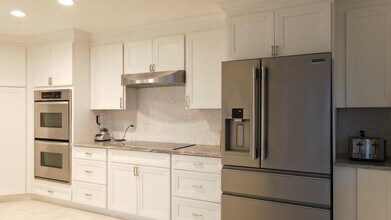 1459 Point Way in North Palm Beach, FL - Foto de edificio - Building Photo