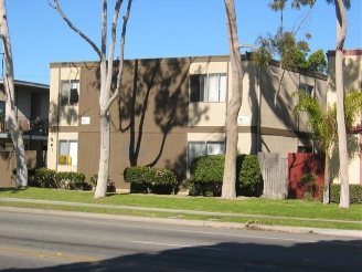 541 W Channel Islands Blvd in Oxnard, CA - Building Photo - Building Photo