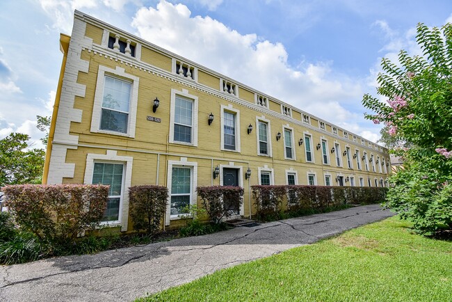 5202 Arboles Dr in Houston, TX - Building Photo - Building Photo