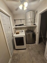 7302 NW 76th Dr in Tamarac, FL - Building Photo - Building Photo