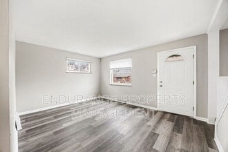 4765 Hardwick Dr in Cincinnati, OH - Building Photo - Building Photo