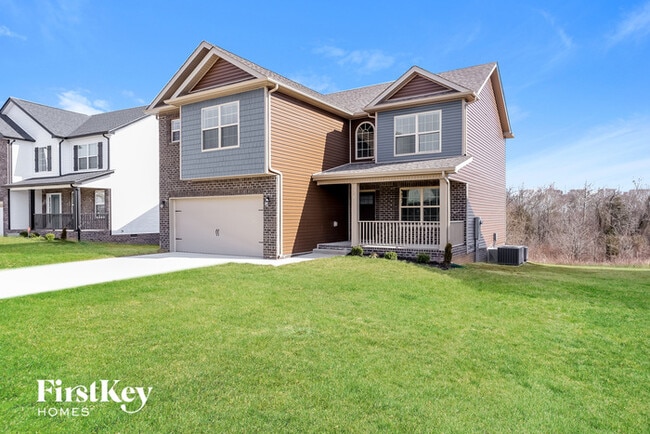 715 Banister Dr in Clarksville, TN - Building Photo - Building Photo