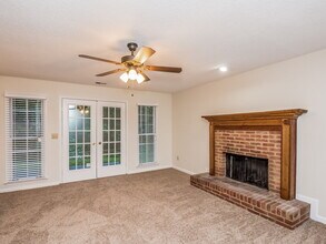 5151 Brownwood Dr in Powder Springs, GA - Building Photo - Building Photo