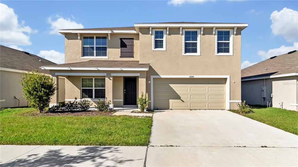 16743 Carlton Pond St in Wimauma, FL - Foto de edificio