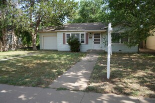 4008 32nd St in Lubbock, TX - Building Photo
