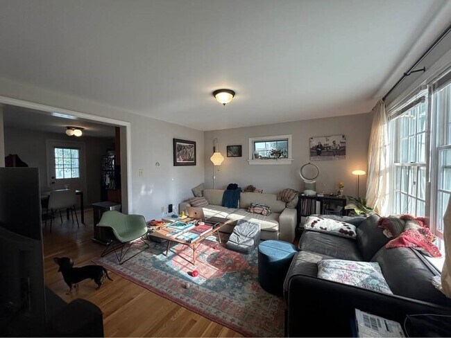 property at 31 Myrtle St