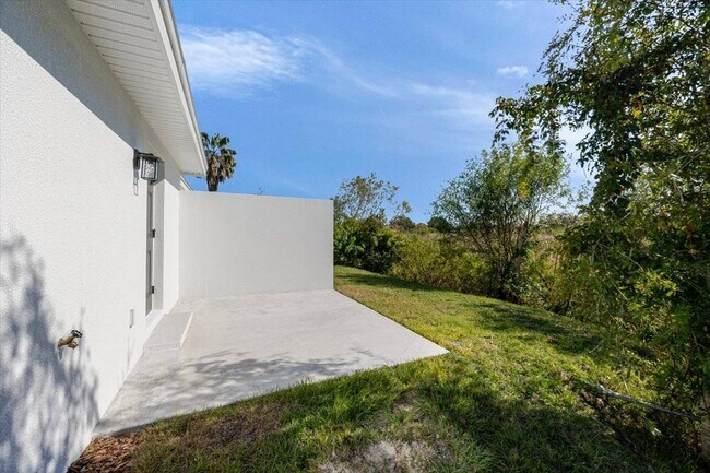 1164 Fairway Dr in Lakeland, FL - Building Photo - Building Photo