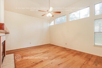 10 Shallow Pond Pl in The Woodlands, TX - Foto de edificio - Building Photo