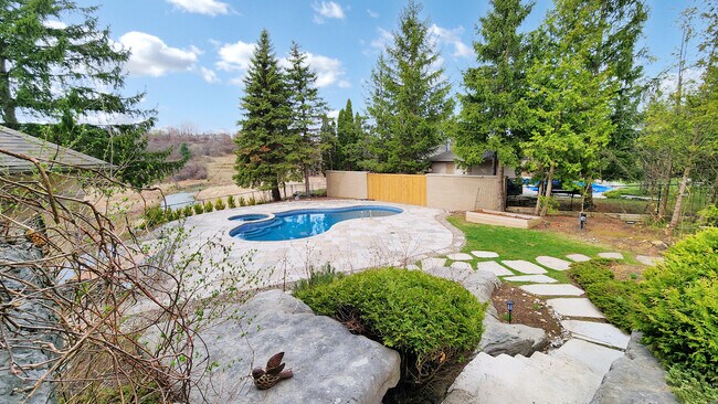 90 Humberview Dr in Vaughan, ON - Building Photo - Building Photo