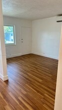 70 NW 77th St in Miami, FL - Building Photo - Building Photo