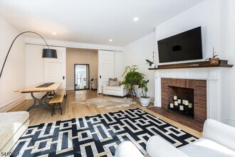 11 Upper Mountain Ave in Montclair, NJ - Building Photo - Building Photo