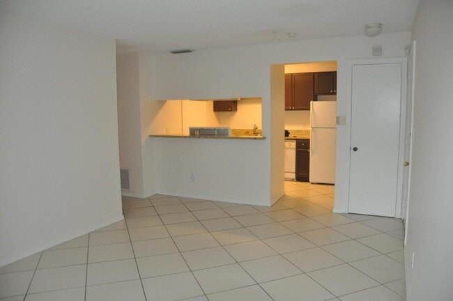 2319 N Congress Ave in Boynton Beach, FL - Building Photo - Building Photo